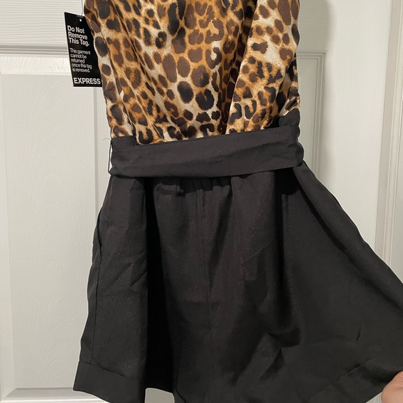 NWT Express Romper, Size Small, Leopard Print and Black, Leopard Print Romper - Picture 5 of 6